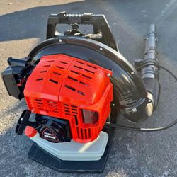 ECHO
200 MPH 700 CFM 59.7 cc Gas Low Exhaust Emission Engine Backpack Leaf Blower with Tube-Mounted Throttle