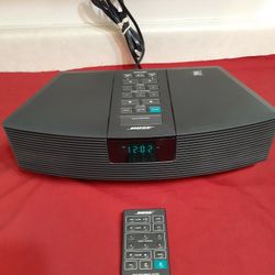 Bose Awr1-1w Radio (Mint Condition)