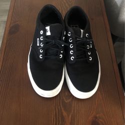 Men’s shoes / VANS/ Black size 10