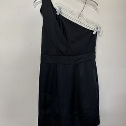 Women’s BCBGeneration 100% polyester black 1 shoulder dress… Size 10… Length 35”