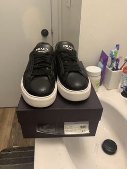 Men’s Balenciaga Track Sneaker US11&Prada Men’s Sneaker US9