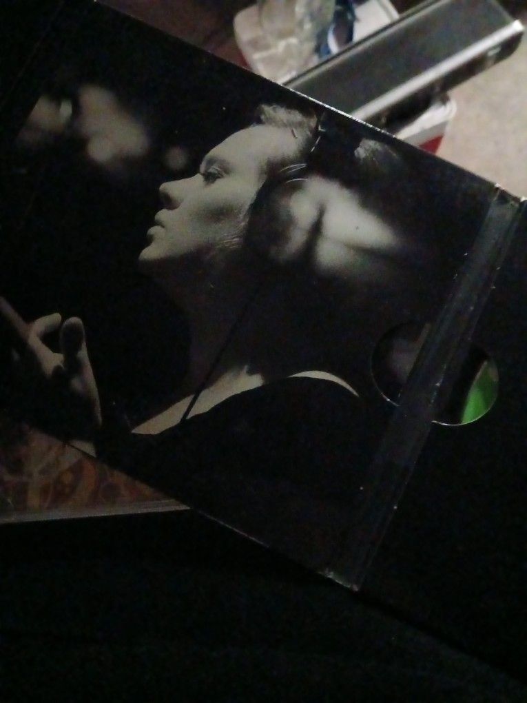 Adele 21