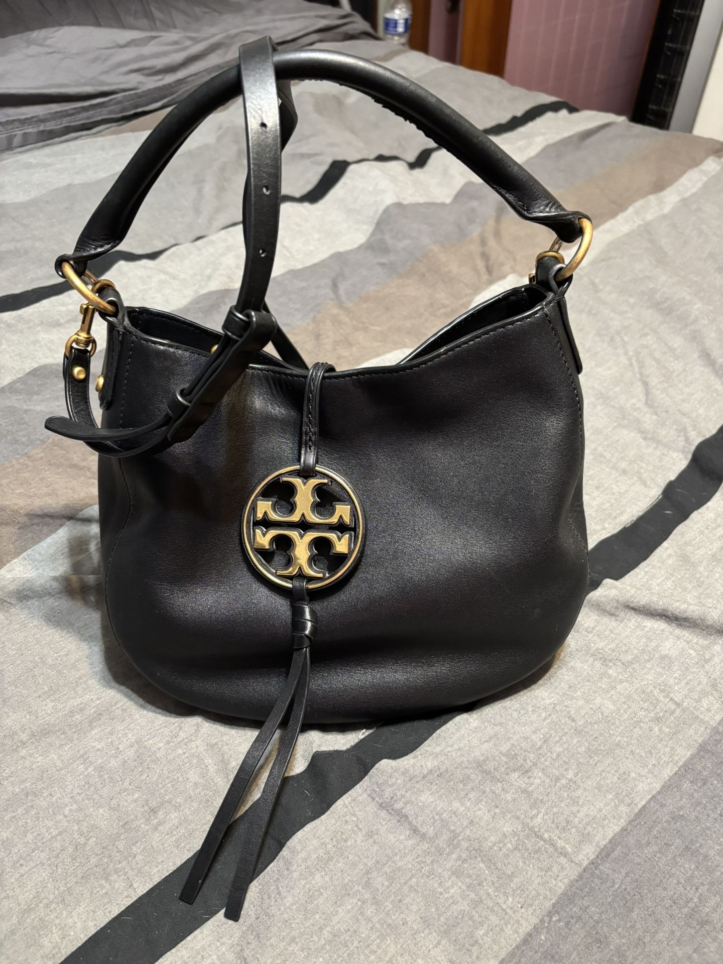 Authentic Tory Burch Crossbody