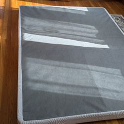 Folding Metal Box Spring, Queen Size 