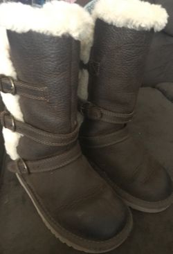 UGGS kids size 10