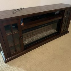 Like Brand New Paid Over $600 And  Perfect 