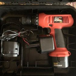 Black & Decker Firestorm 9.6 Volt Power Drill 