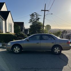 2000 Honda Accord 