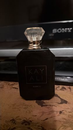 Kayali Elixir 11 Fragrance Bottle