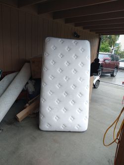 Twin size mattress