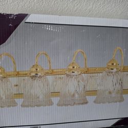 4 LIGHT MIRROR & CRYSTAL VANITY STRIP