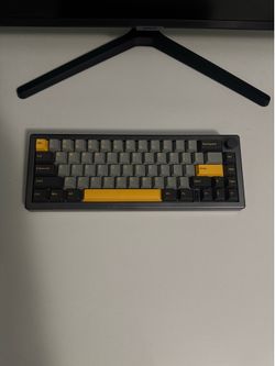 EPOMAKER Wireless Keyboard EK68