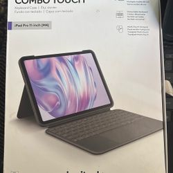 Logitech Combo Touch