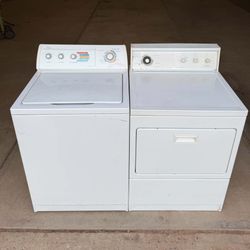 Whirlpool Washer And Gas Dryer 