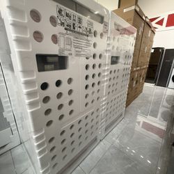 BRAND NEW REFRIGERATORS/FINANCING AVAILABLE 