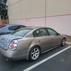 2005 Manuel Transmission Altima 