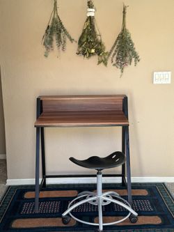 Mid Century Desk | Swivel Chair