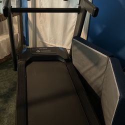 HORIZON TREADMILL 