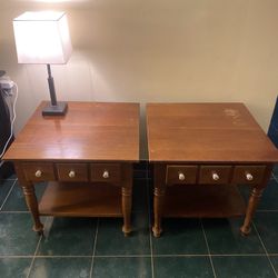 Pair of Classic Wood End Tables W/ Lamp