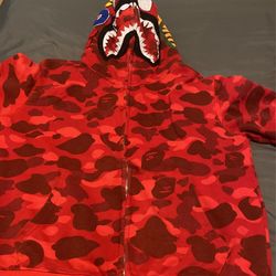 Real red outlet bape hoodie