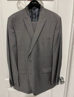 Men’s grey wool suit size 46L