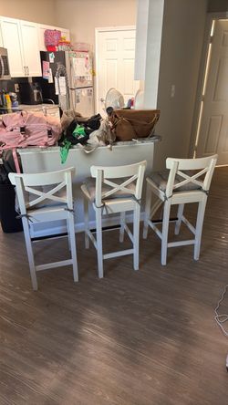 3 IKEA Bar stools
