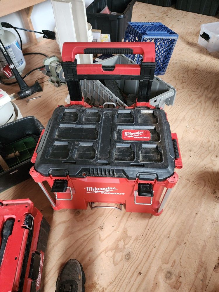 Milwaukee Pack Out And Tools