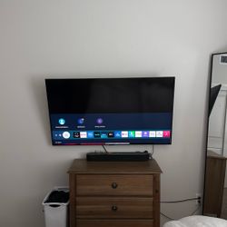 55” Samsung TV