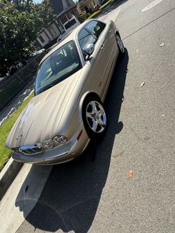 2005 Xj vanden plus