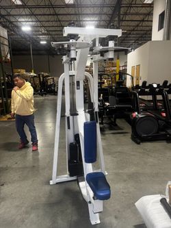 Precor Strengh Equipment, Pec Fly, Inner And Outter Thigh