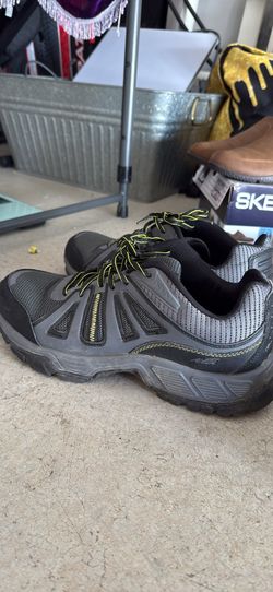 Men’s shoes