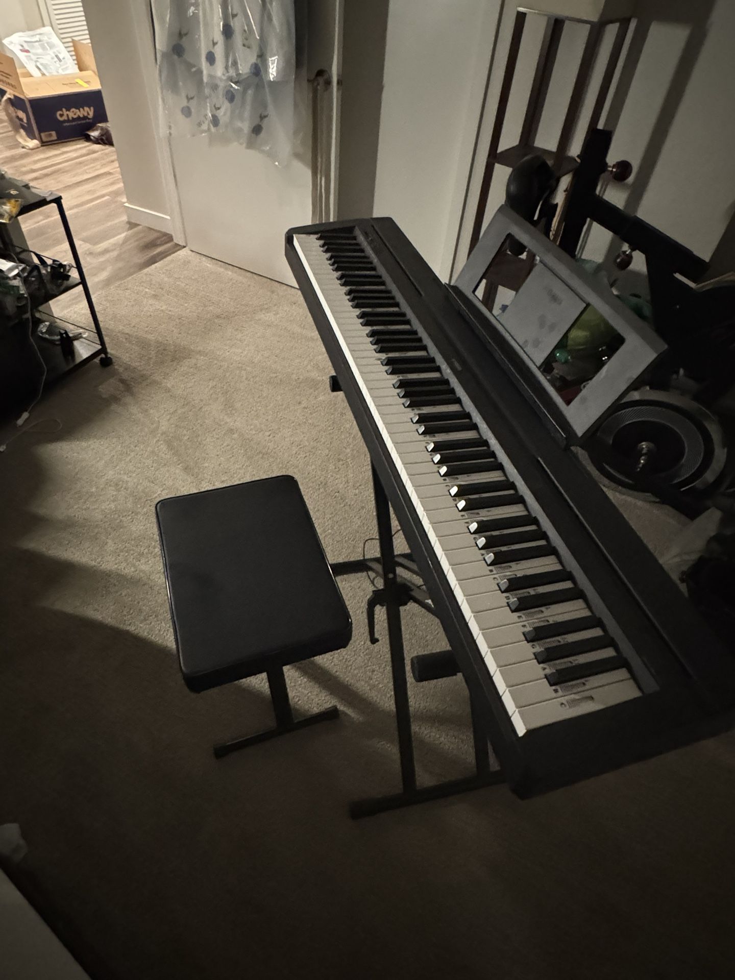 YAMAHA P71 88-Key Weighted Action Digital Piano with Sustain Pedal and Power Supply