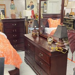 3 Piece Mahogany Bedroom Set By Bernards For Sale 🛌 