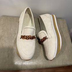 Coconuts by Matisse size 10