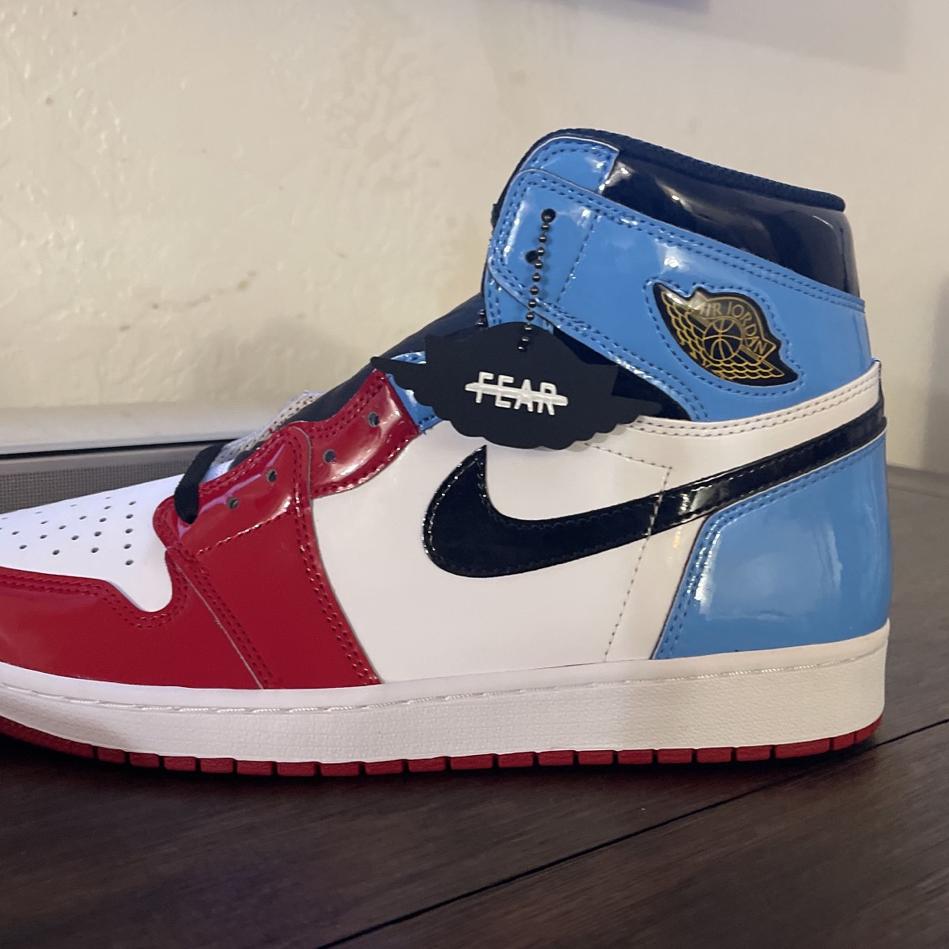 Air Jordan 1 UNC Chicago
