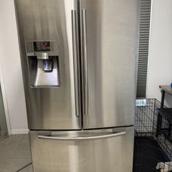 Refrigerator For Sale