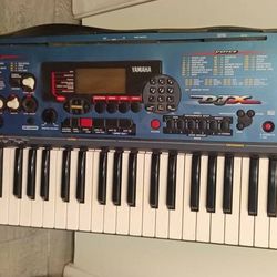 Yamaha Keyboard