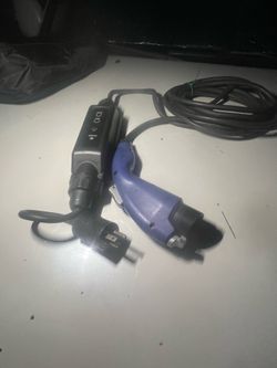 Tesla ev charger