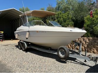 Maxum bow rider 24 ‘
