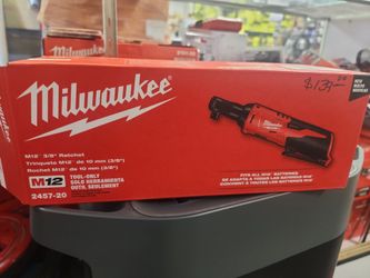 Milwaukee
M12 12V Lithium-Ion Cordless 3/8 in. Ratchet (Tool-Only
