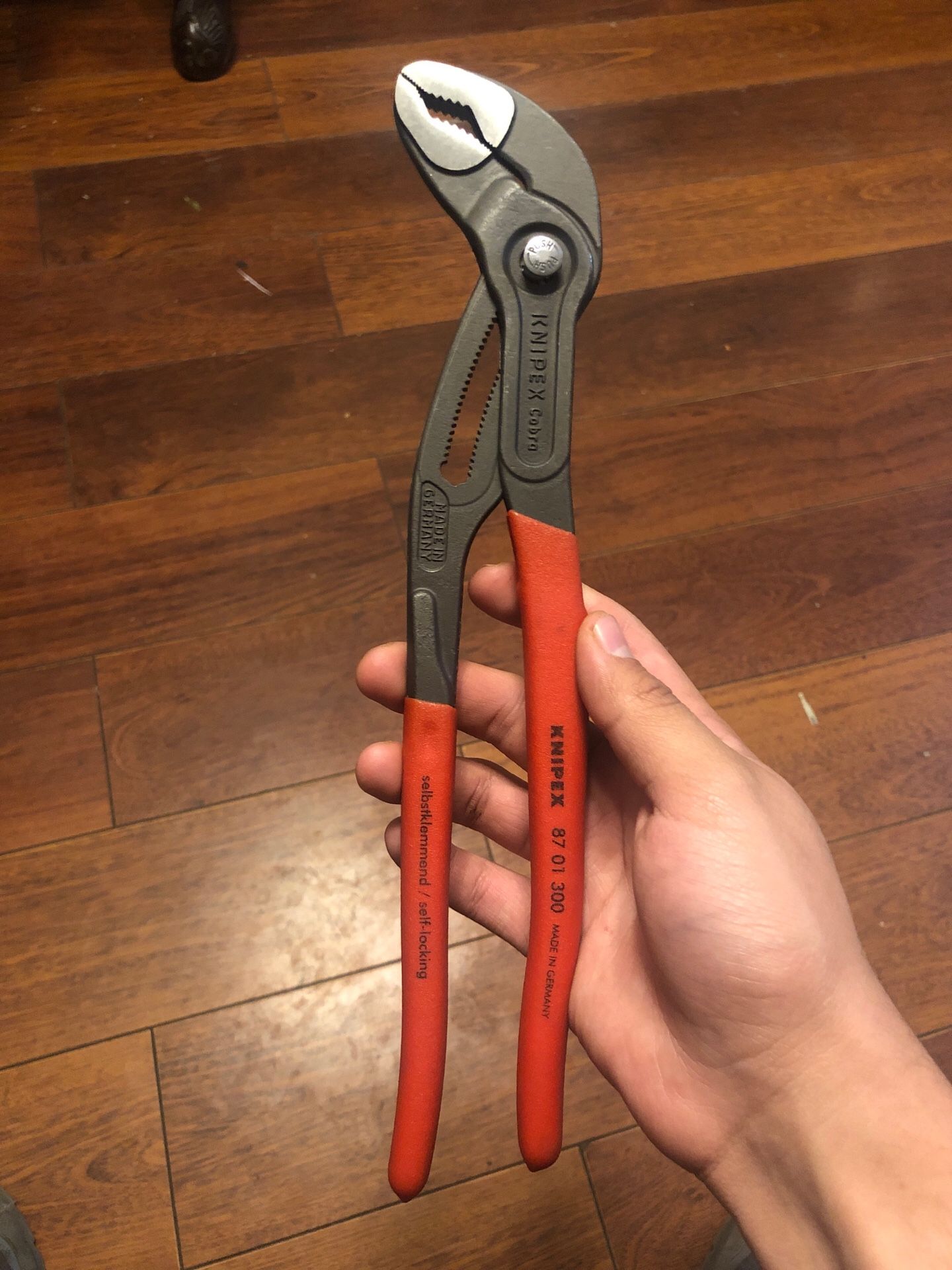 Knipex self locking pliers biggest size large I bought them for 60 I’m asking 30 for Sale in