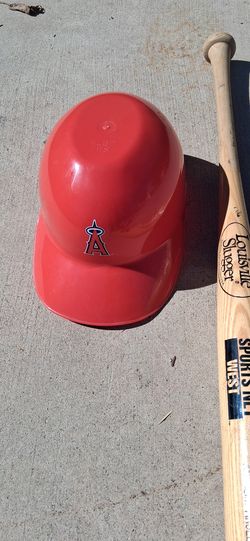 Angels Bat with hat