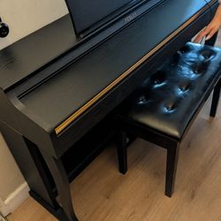 Fesley Deluxe Piano 