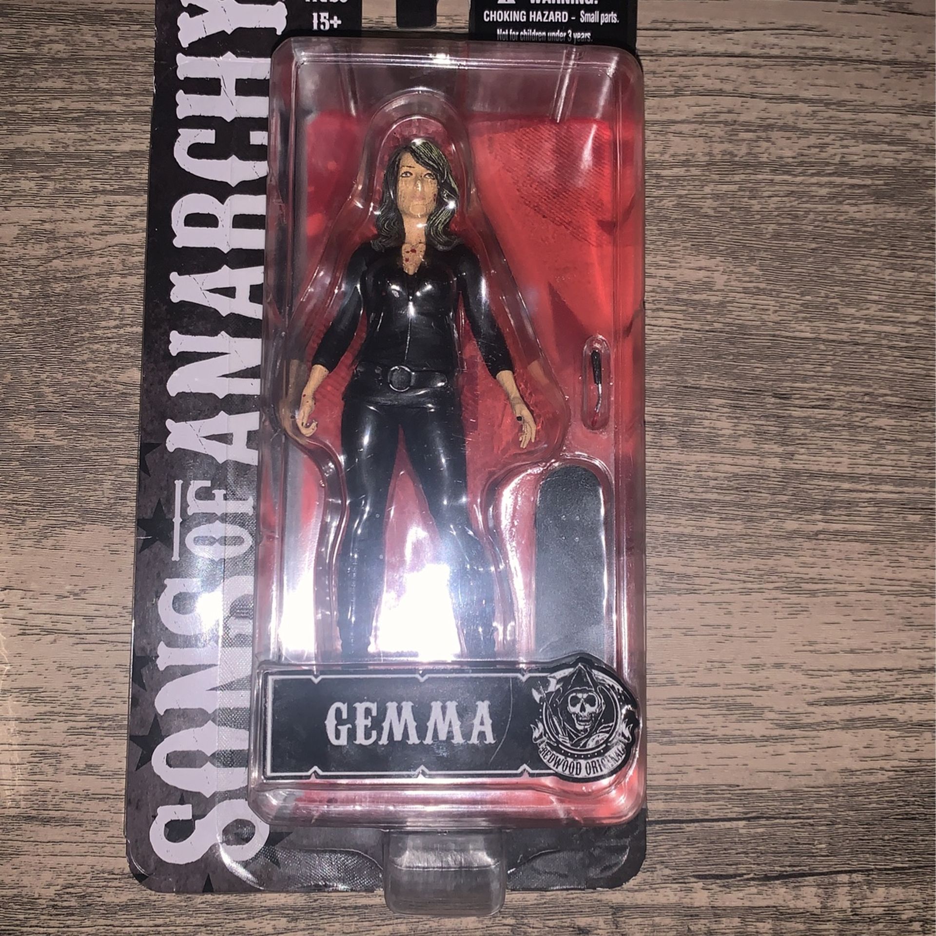 Sons of Anarchy Mezco Gemma Teller Morrow 6-Inch Action Figure SOA New In Package 