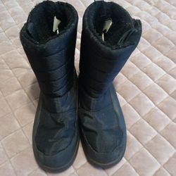 Kids Snow Boots Size 5