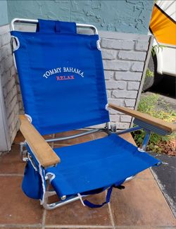 Beach Chair, Tommy Bahamas BRAND NEW