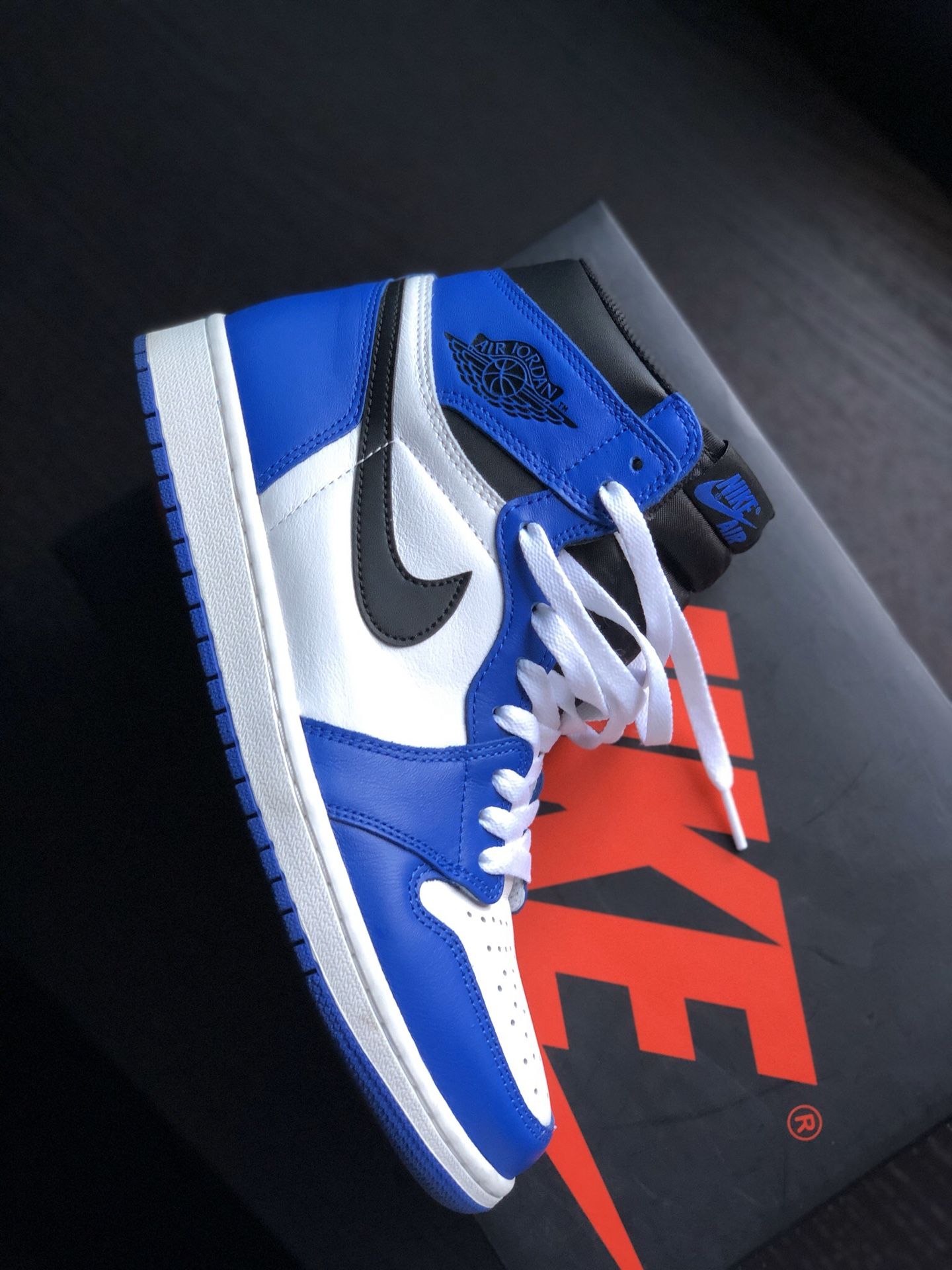 Jordan 1 Retro high Game Royal 9.5