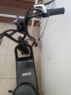 Electric scooter
