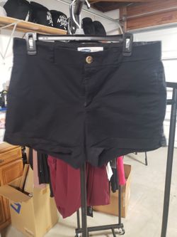 Old Navy Women's Shorts 