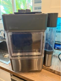 GE Opal Ice Maker w/ water tank